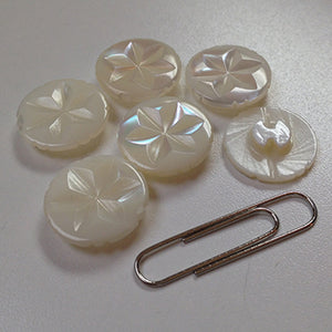 Mother Of Pearl Button, 5/8" Flower With Shank